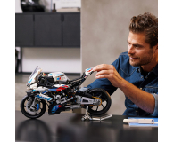 LEGO Technic™ 42130 BMW M 1000 RR - 1035519 - zdjęcie 7